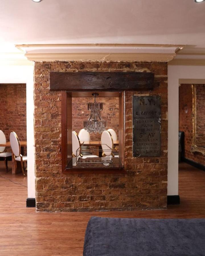 Signature Living Bold Street Apartment Liverpool