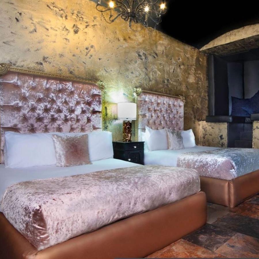 Signature Living Bold Street